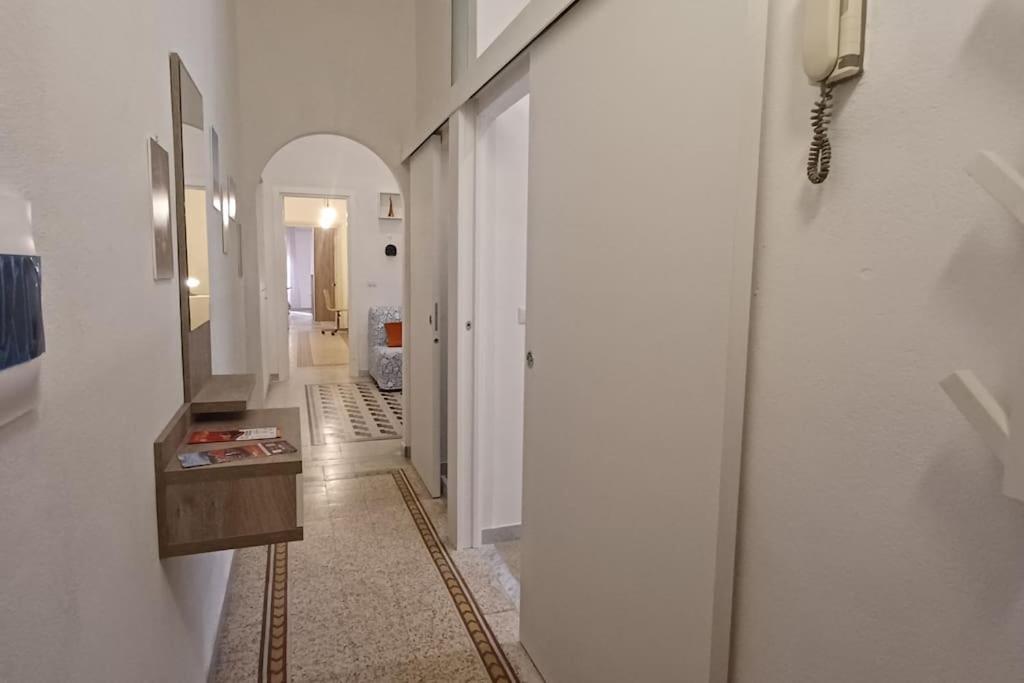 Nel Centro Di - Clorinda House *